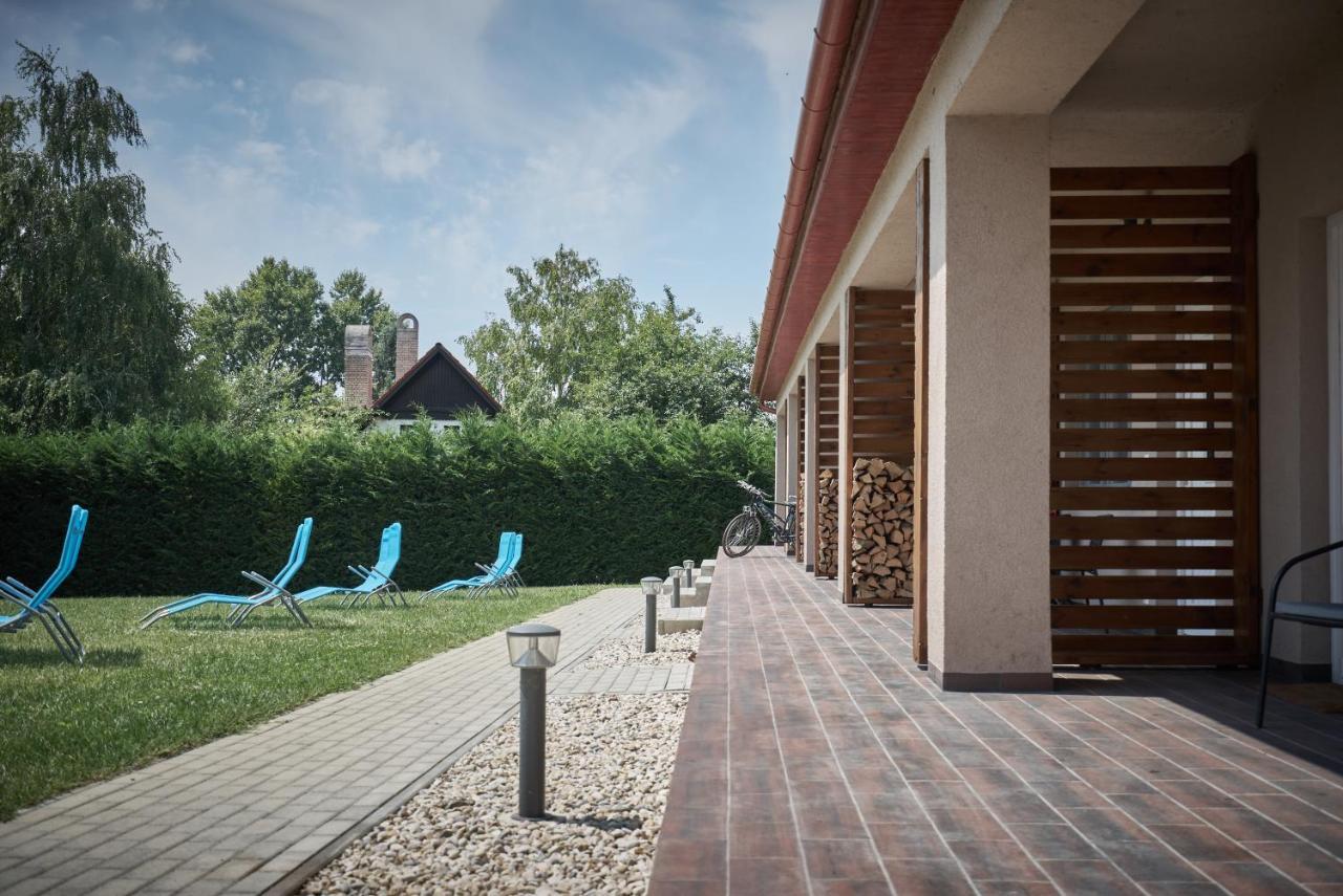 Hotel Zánka Vízparti Üdülő Exterior foto